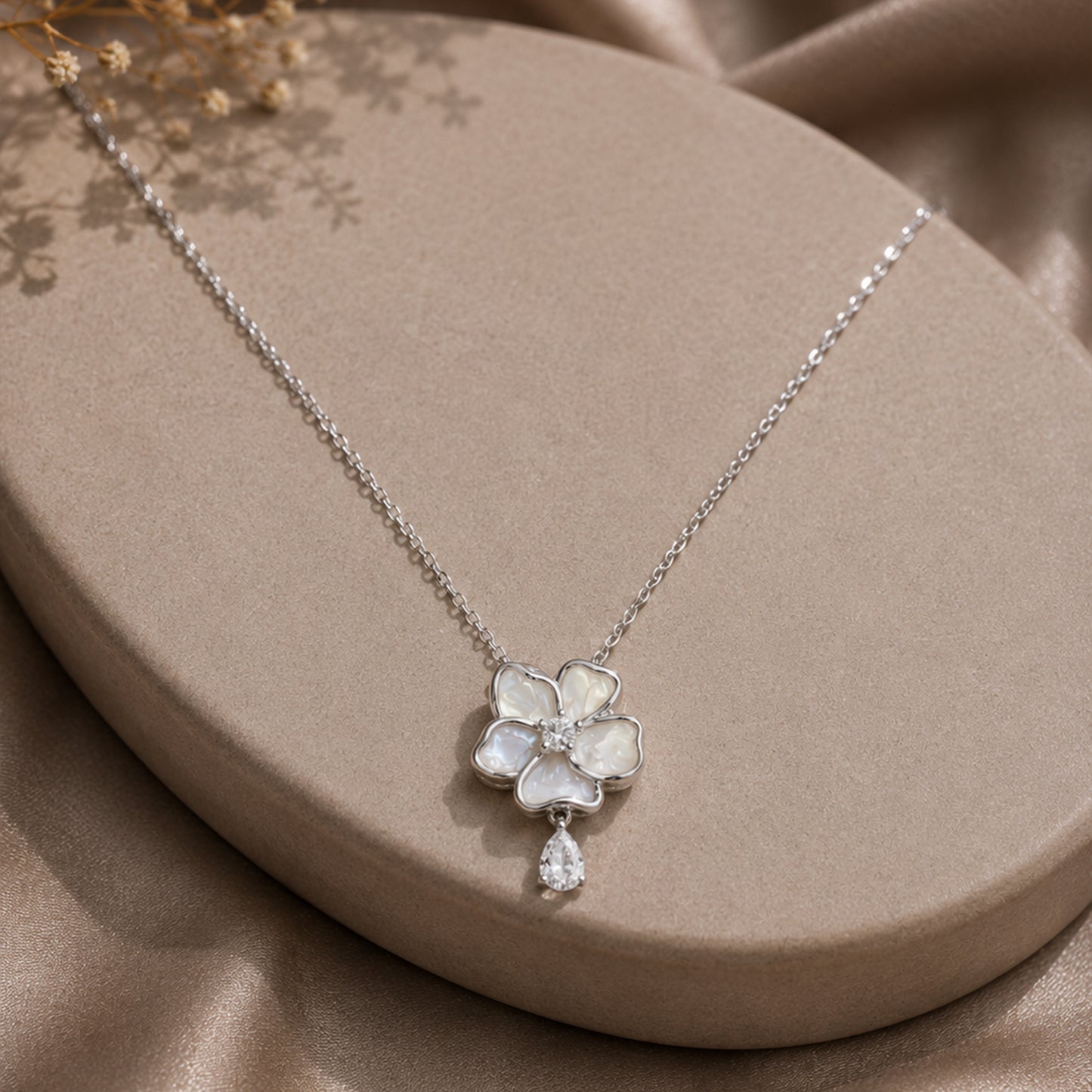 Ivory Blossom Trio Set